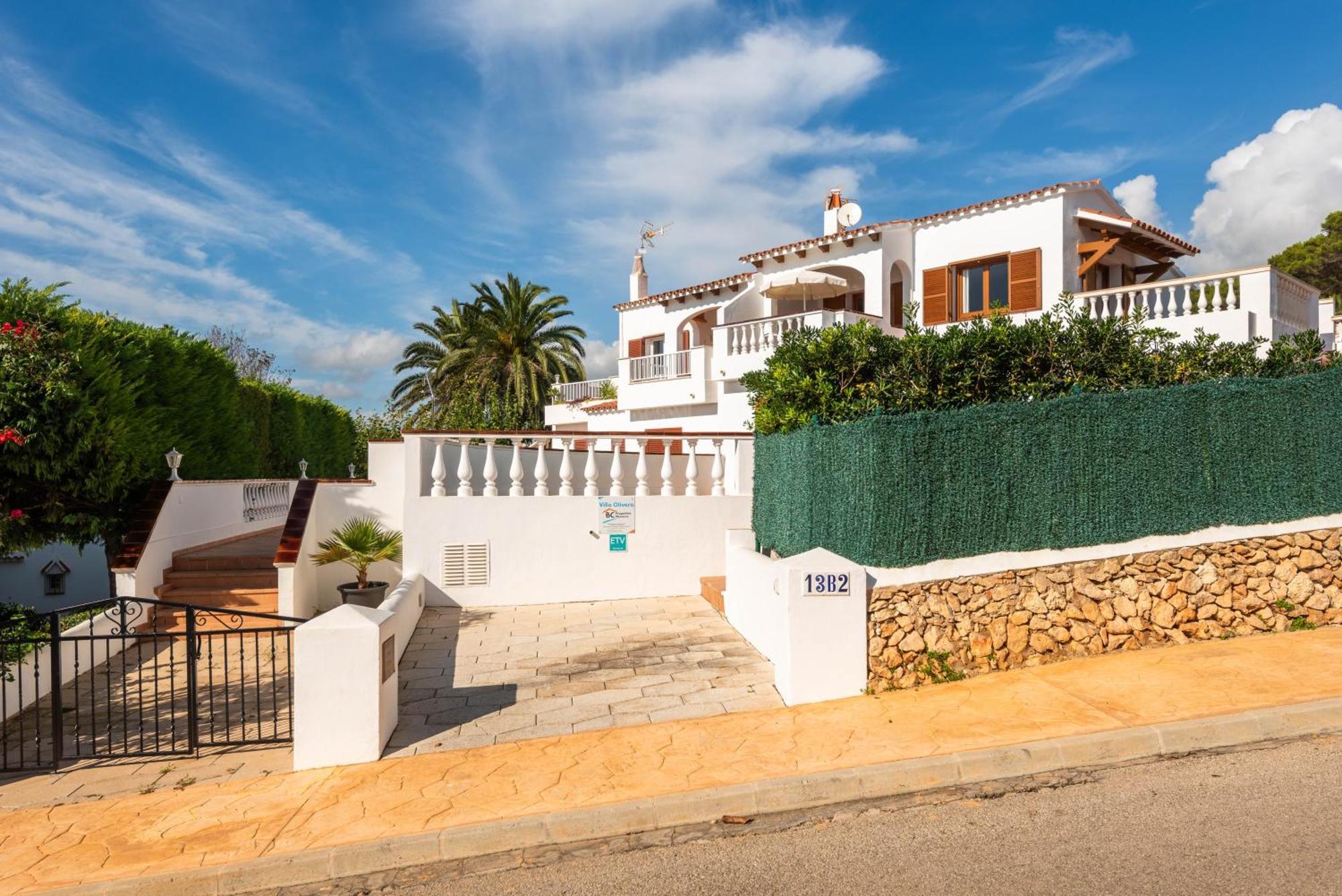 Villa Olivera Son Bou Bagian luar foto