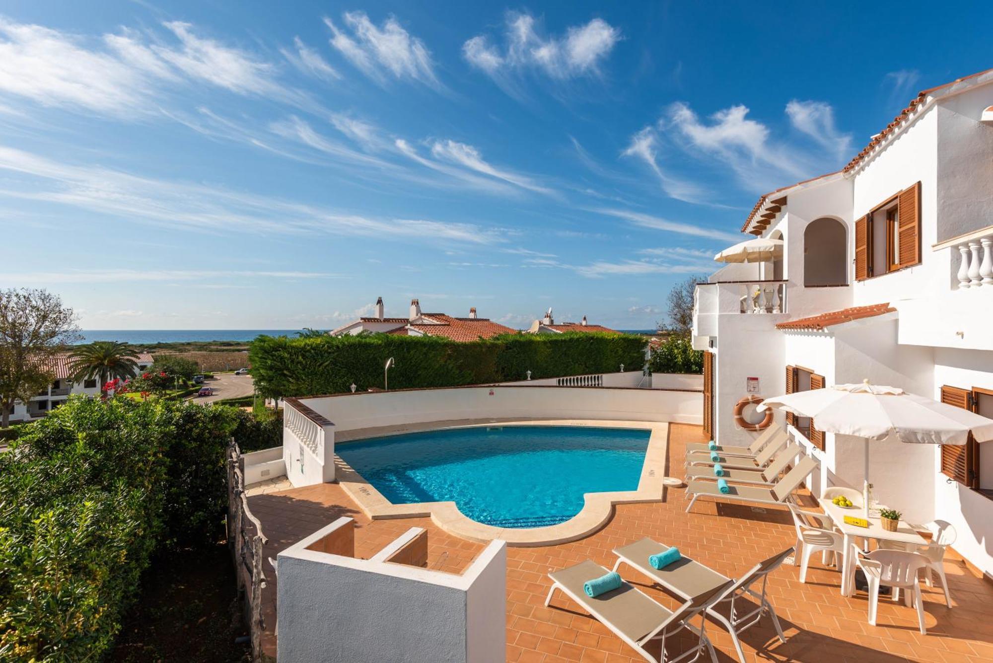 Villa Olivera Son Bou Bagian luar foto